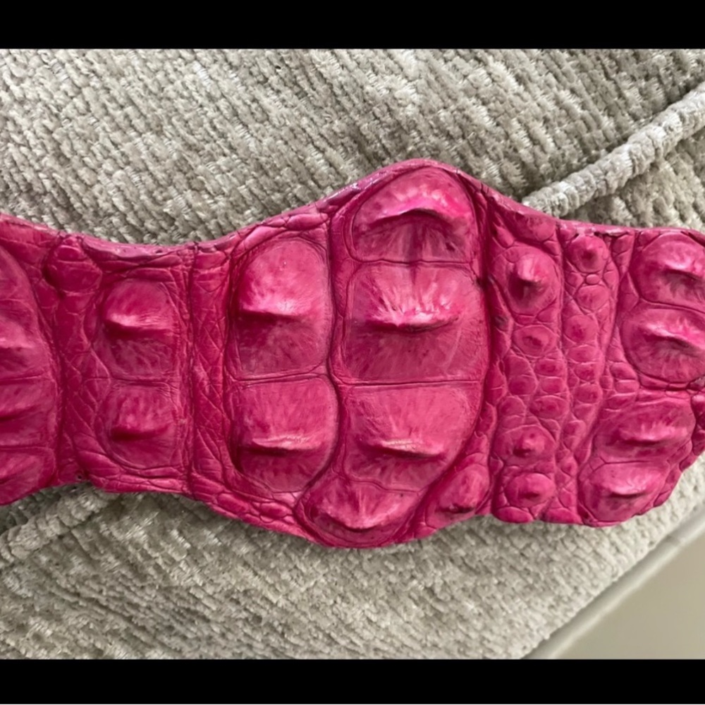 croc leather belt! seen on Kim Kardashian.  Beautiful pink crock leather!